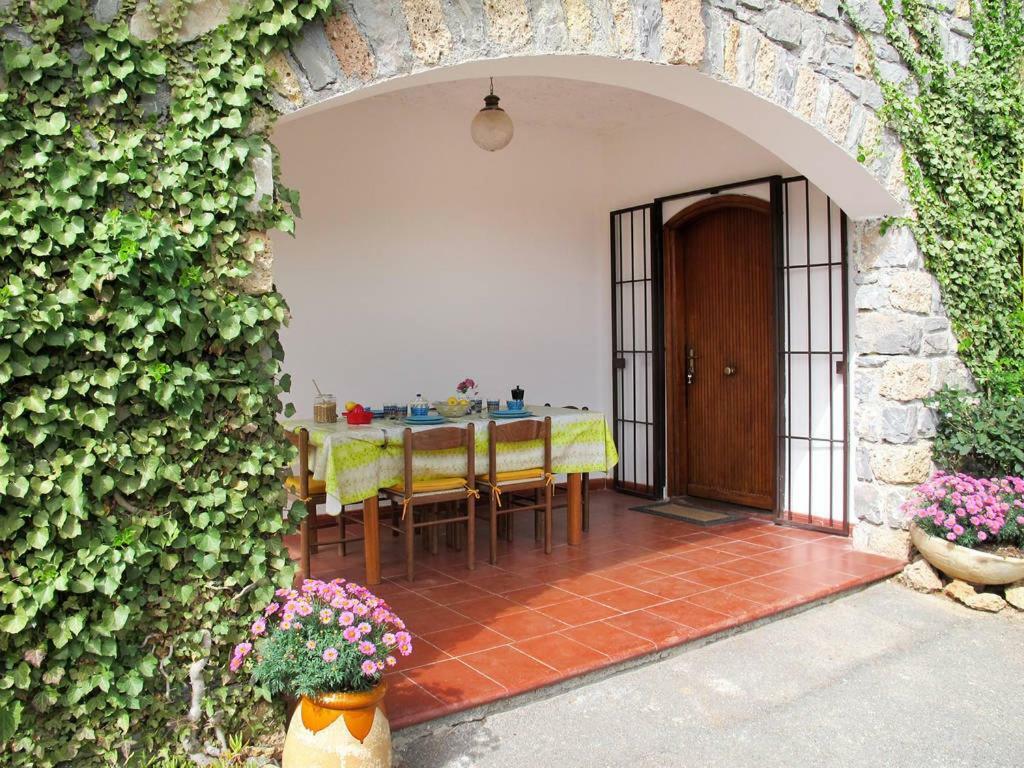 Villa Fior Di Lavanda Cisano sul Neva Exterior foto